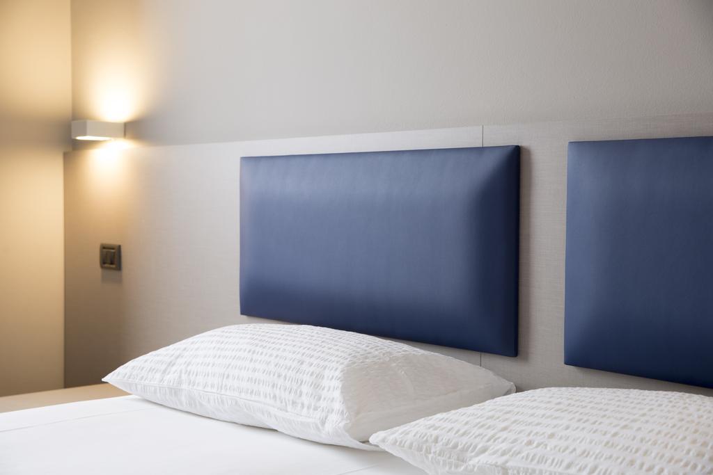 Albergo Montenegro Maniago Exteriör bild